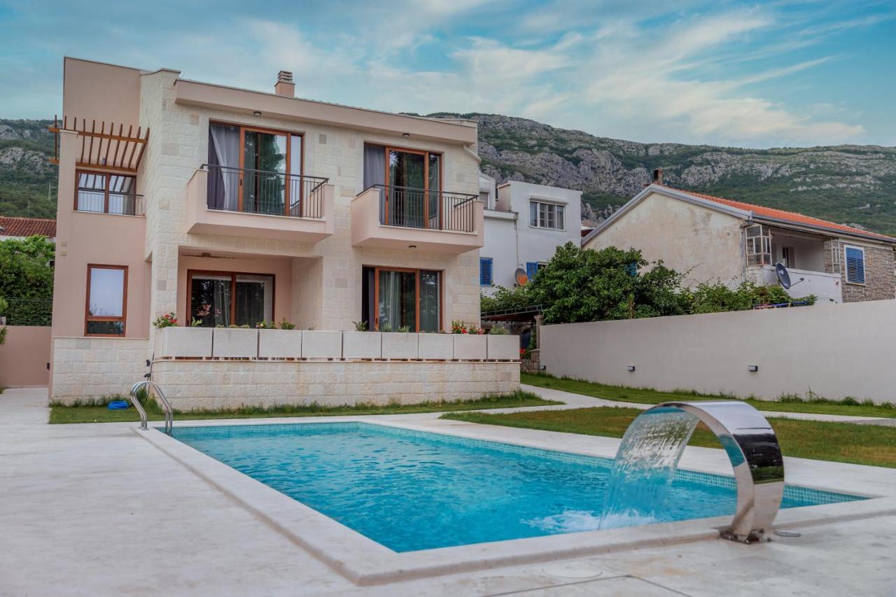 Mare Villa Petrovac